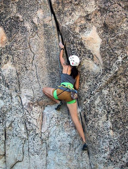 women's rock climbing guide
